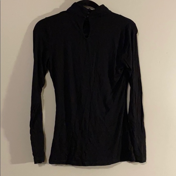 INC BLACK TOP - Picture 2 of 3